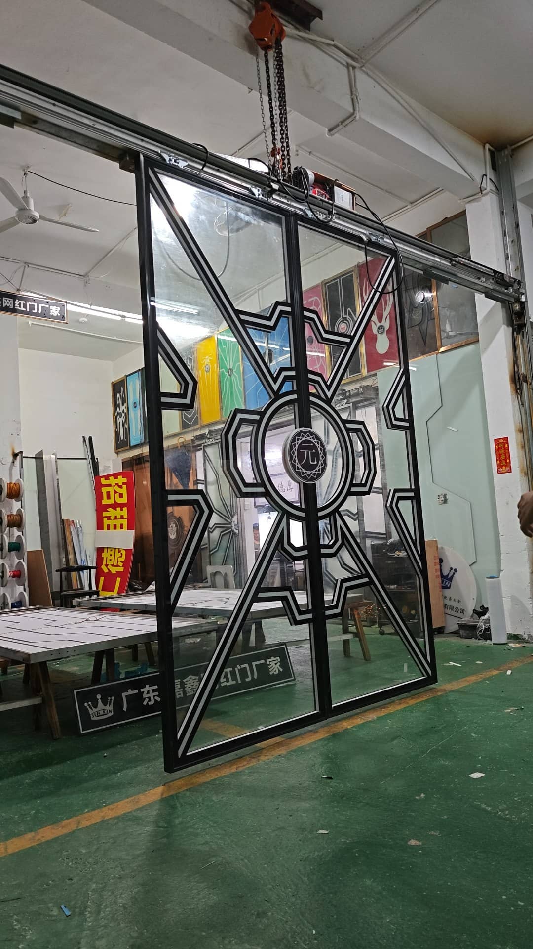 夜店发光门